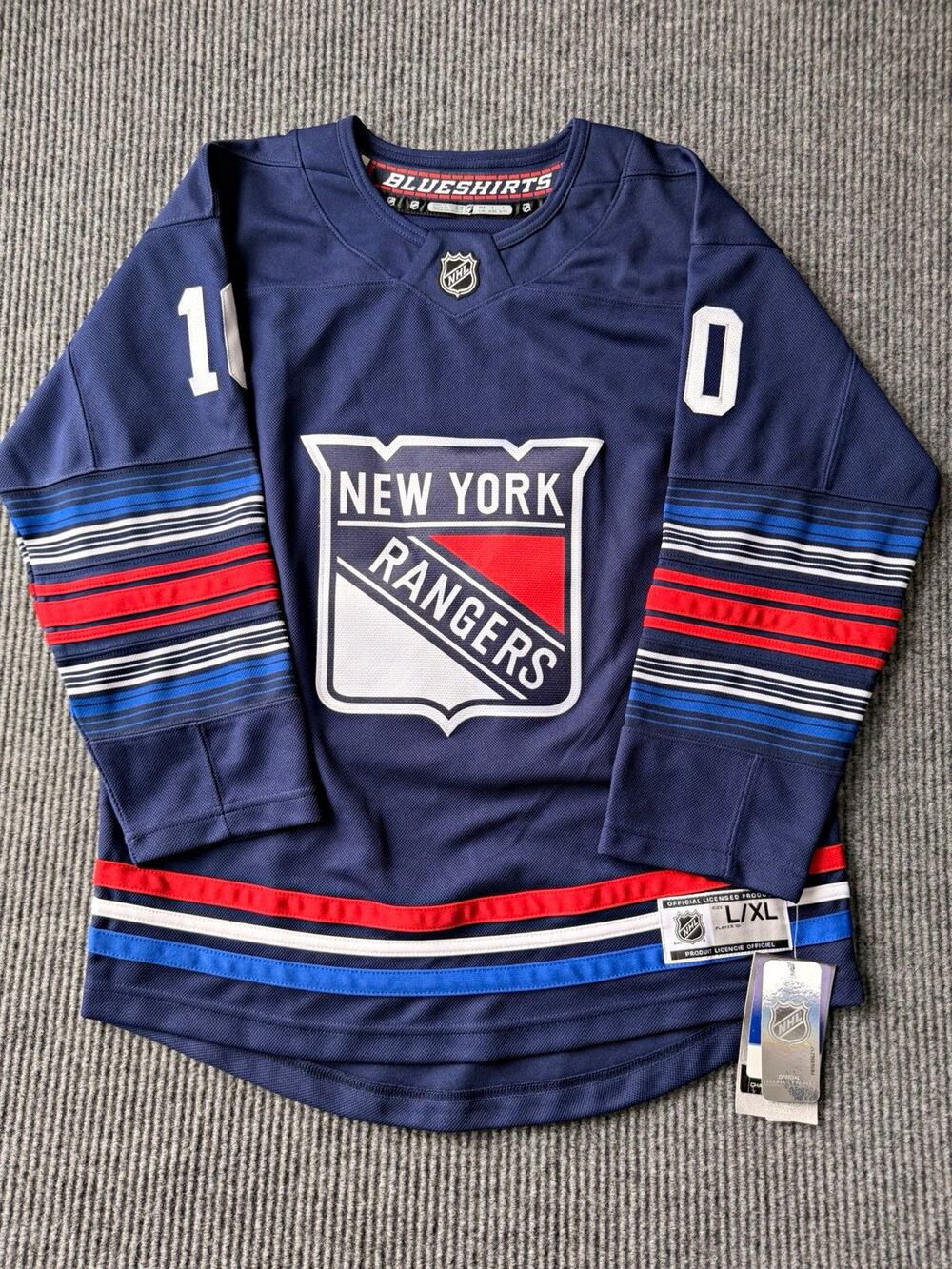 NWT NHL New York Rangers Artemi Panarin #10 Jersey L/XL Blue $130 MSRP